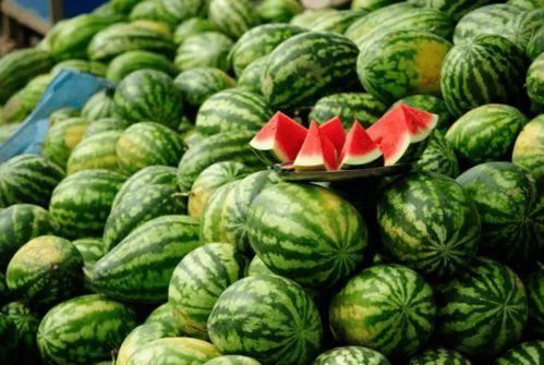 2023网红吃瓜事件,揭秘网络热点背后的真相与笑料  第2张