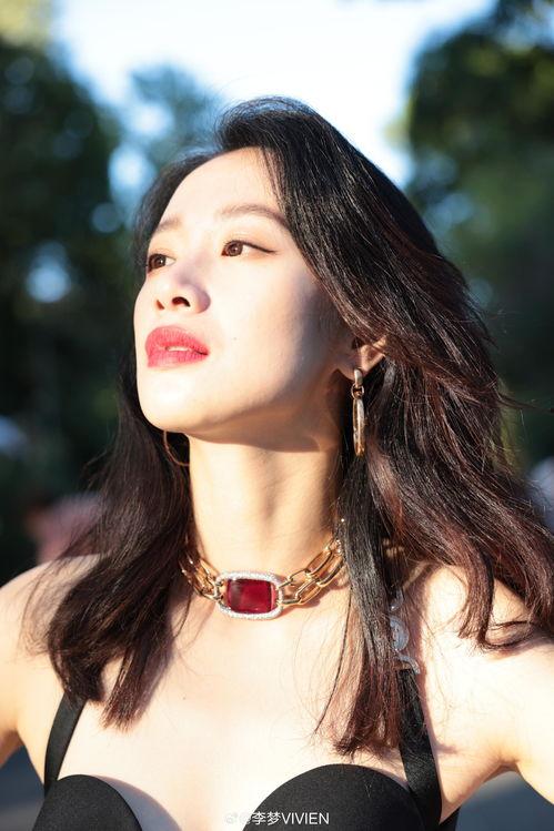 李梦是谁爆料的啊视频,李梦揭秘“是谁爆料的啊”视频背后的真相 第2张 李梦是谁爆料的啊视频,李梦揭秘“是谁爆料的啊”视频背后的真相 第2张